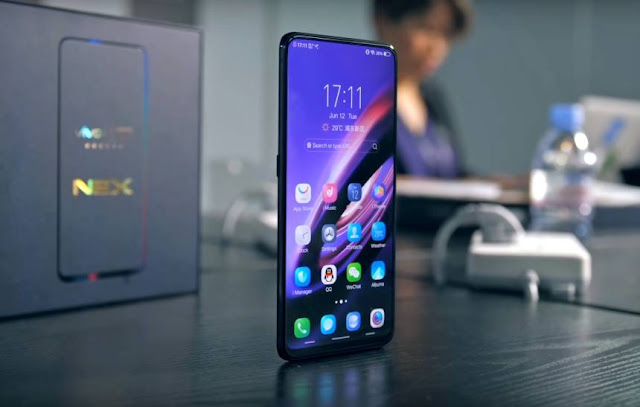 A Oppo, uma das gigantes da tecnologia chinesa, surpreendeu o mercado de smartphones ao anunciar o lançamento do Oppo Find X com 10GB de RAM.