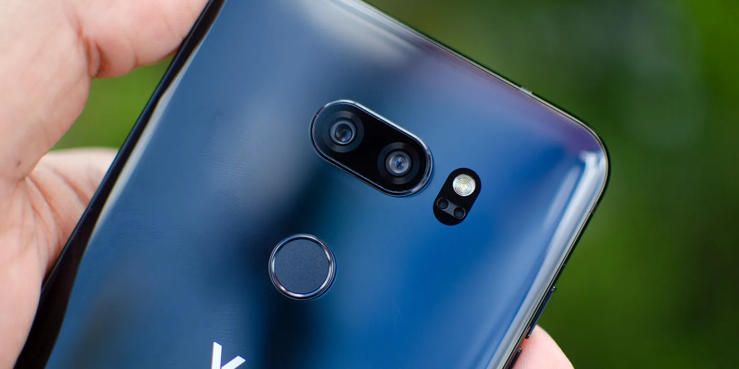 Em um mercado cada vez mais competitivo, a LG decidiu inovar com o lançamento do LG V35, um smartphone que trouxe a inteligência artificial (IA)