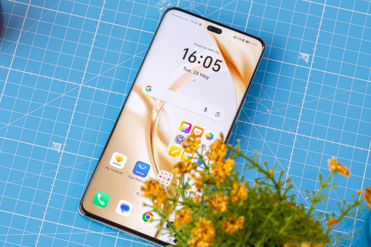 Com o lançamento do novo Honor 200 Smart, a Honor busca solidificar sua presença no mercado de smartphones, oferecendo um dispositivo que combina design